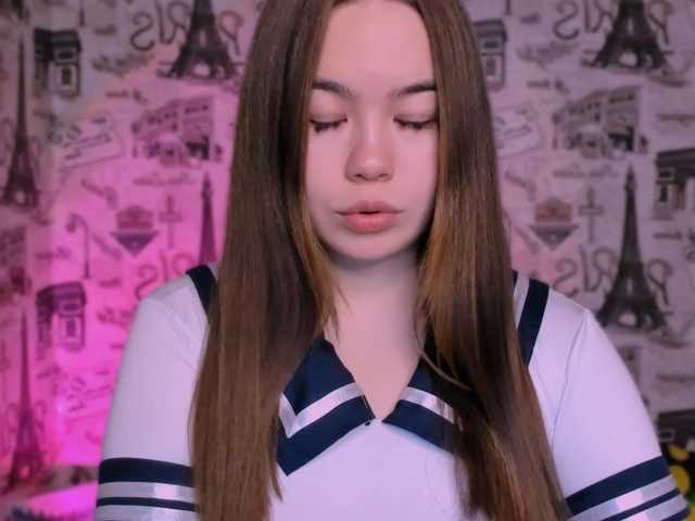 SaraKox live cam on BongaCams