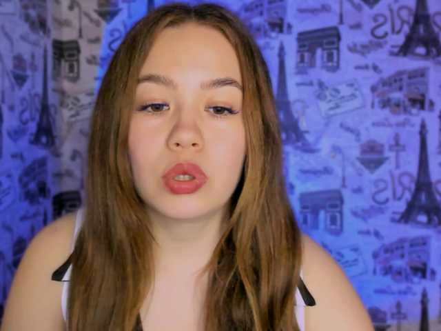 SaraKox live cam on BongaCams