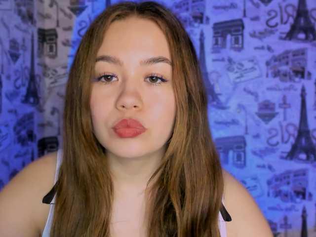 SaraKox live cam on BongaCams