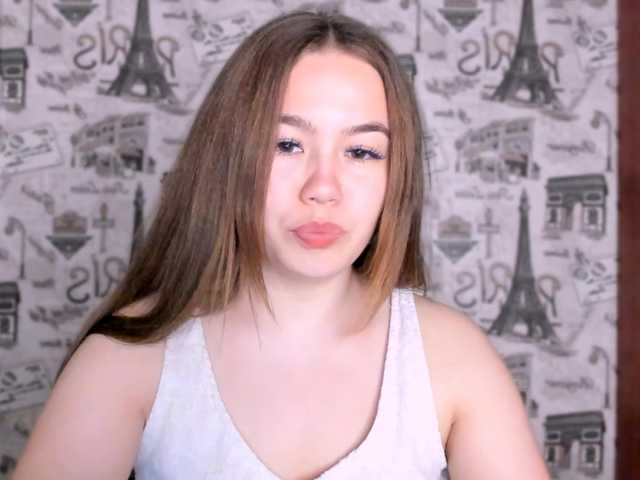 SaraKox live cam on BongaCams