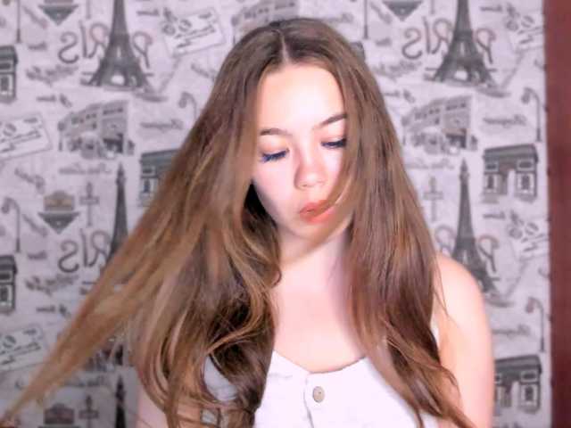 SaraKox live cam on BongaCams