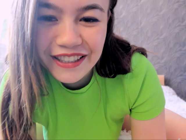 SaraKox live cam on BongaCams