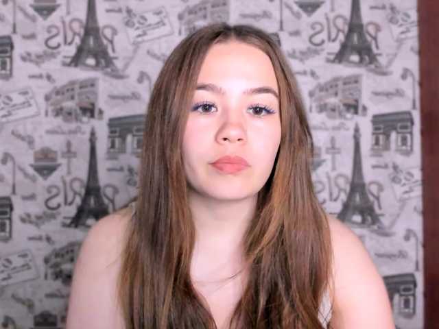 SaraKox live cam on BongaCams