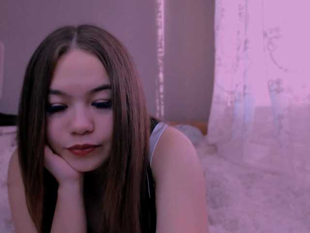 SaraKox live cam preview
