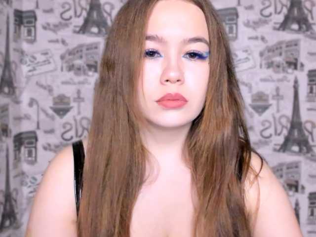 SaraKox live cam on BongaCams