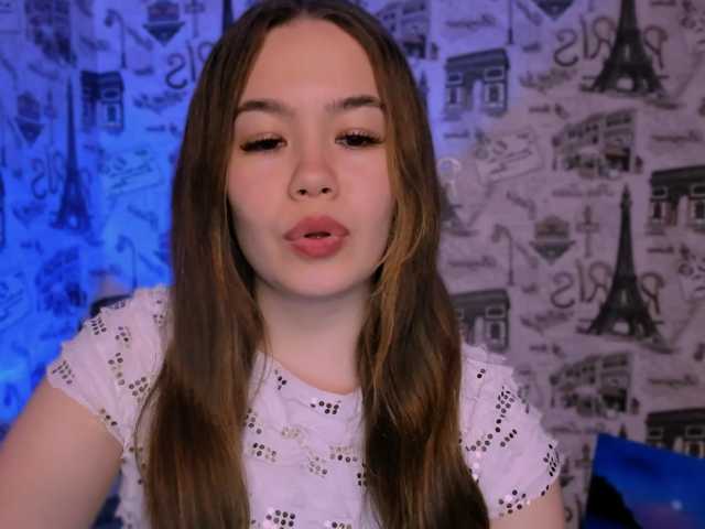 SaraKox live cam on BongaCams