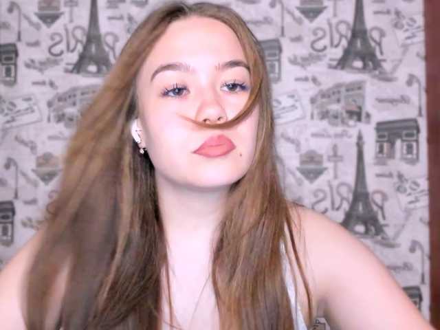 SaraKox live cam on BongaCams
