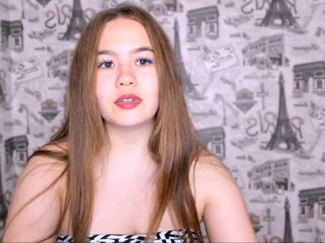 SaraKox live cam on BongaCams