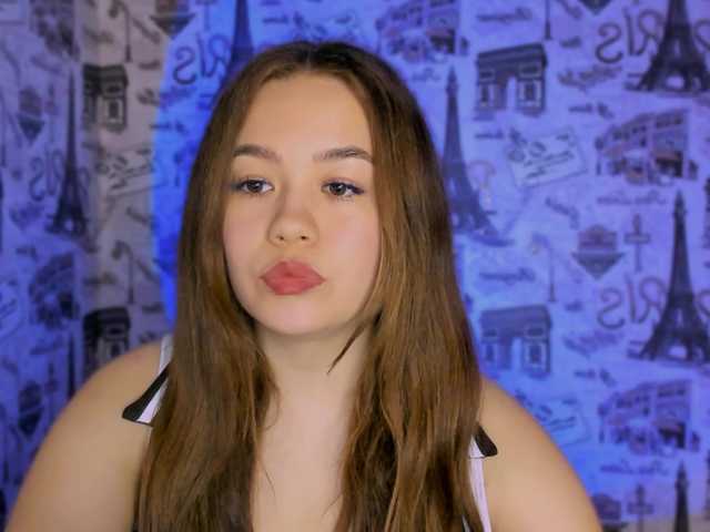 SaraKox live cam on BongaCams