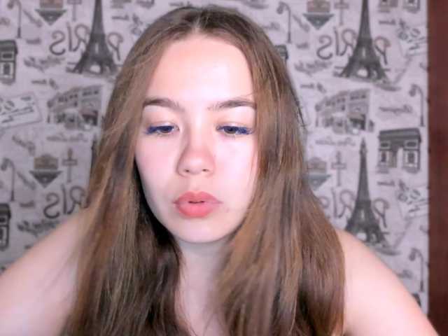 SaraKox live cam on BongaCams