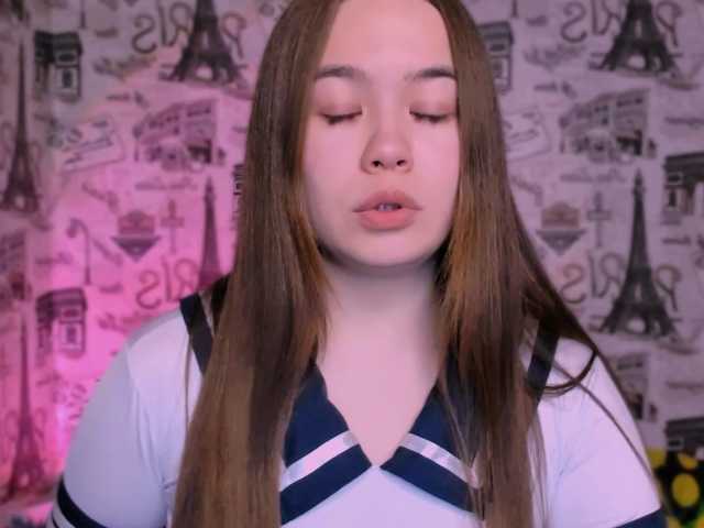SaraKox live cam on BongaCams