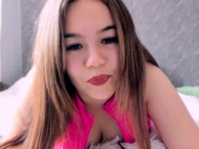 SaraKox live cam on BongaCams