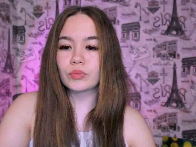 SaraKox live cam on BongaCams