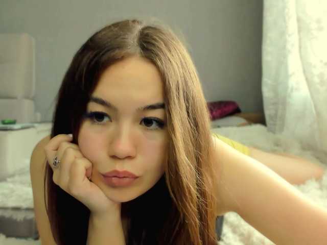 SaraKox live cam preview