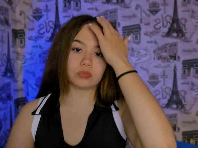 SaraKox webcam