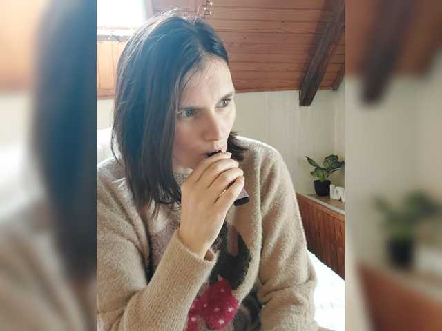 LisaLovHoney, en directo ahora en BongaCams
