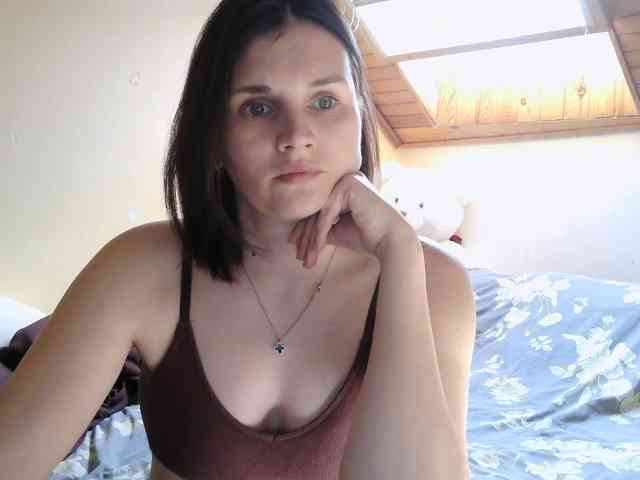 LisaLovHoney webcam