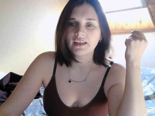 LisaLovHoney webcam