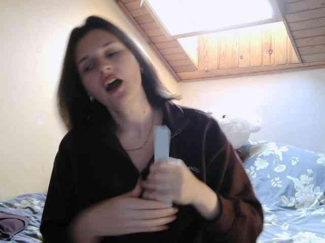 LisaLovHoney webcam