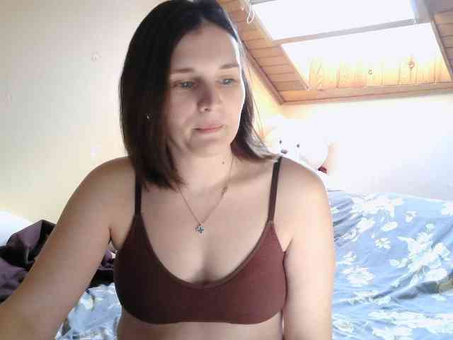 LisaLovHoney webcam