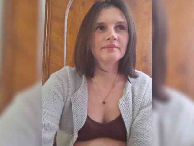 LisaLovHoney webcam