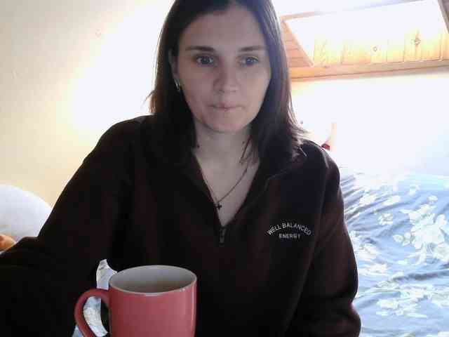 LisaLovHoney webcam