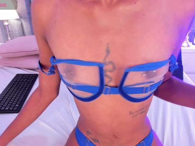 BellaGracee live cam on BongaCams