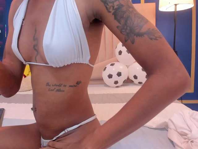 BellaGracee live cam on BongaCams
