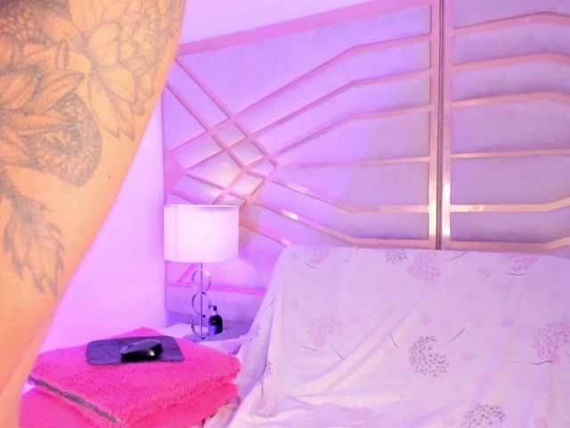 BellaGracee live cam on BongaCams