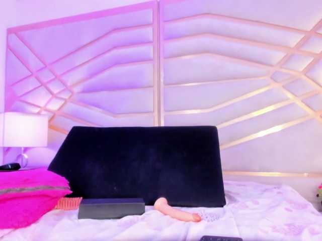 BellaGracee live cam on BongaCams