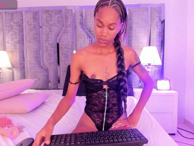 BellaGracee live cam on BongaCams