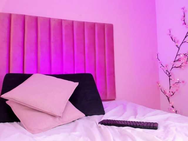 BellaGracee live cam on BongaCams