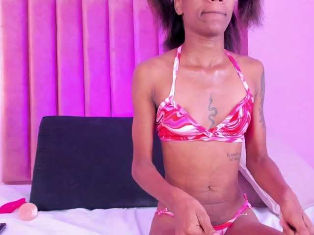 BellaGracee live cam on BongaCams
