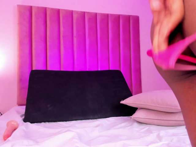 BellaGracee live cam on BongaCams