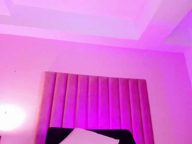 BellaGracee live cam on BongaCams