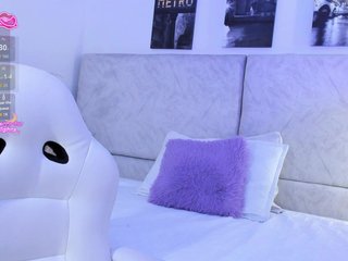 Naomii- Porn Show