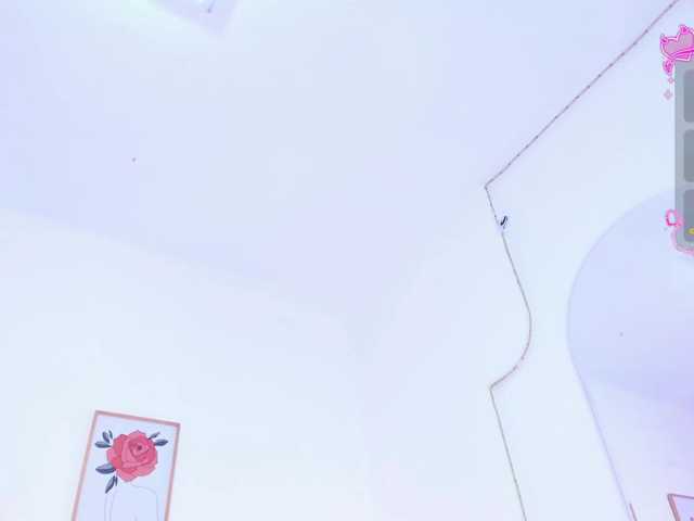 Naomii- live cam on BongaCams