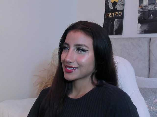 Naomii- live cam on BongaCams