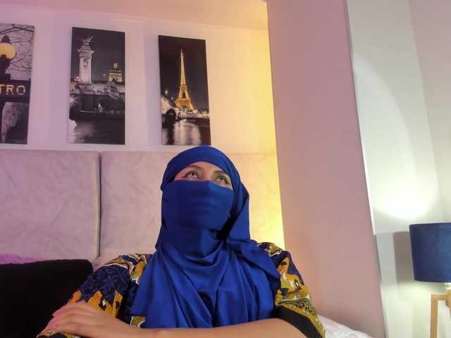 Naomii- Live Cam and Statistics on UnifiedCams