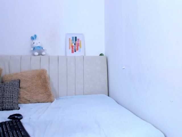 Naomii- live cam on BongaCams