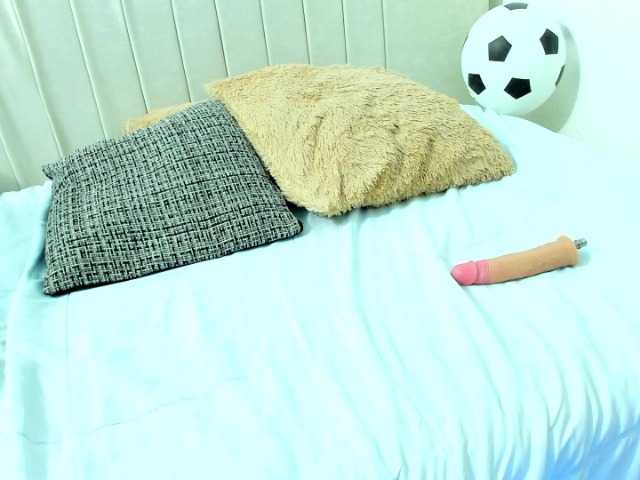 Naomii- live cam on BongaCams