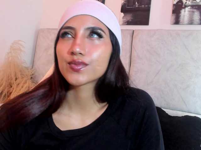 Naomii- live cam on BongaCams