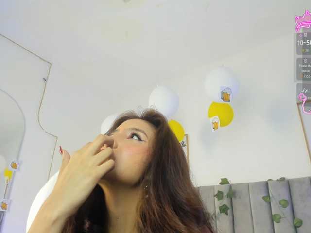 Naomii- live cam on BongaCams