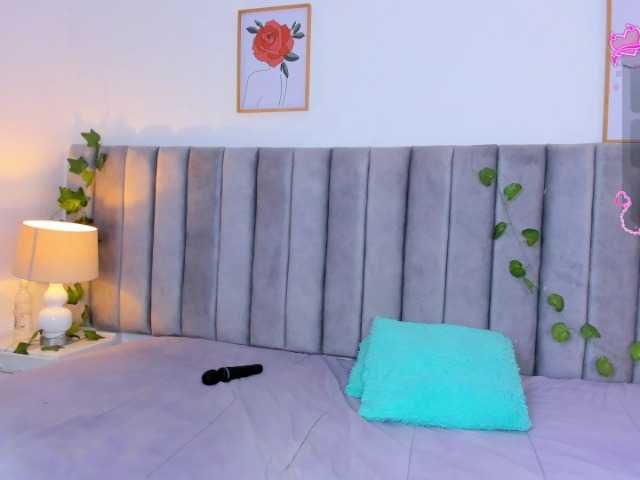 Naomii- live cam on BongaCams