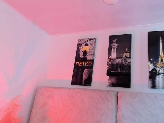 Naomii- live cam on BongaCams