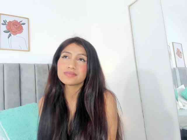Naomii- webcam