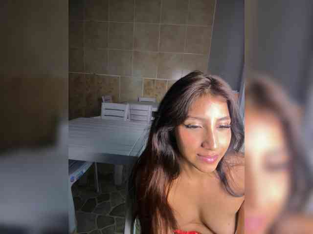 Naomii- webcam