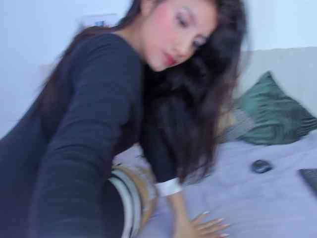 Naomii- webcam