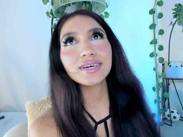Naomii- webcam