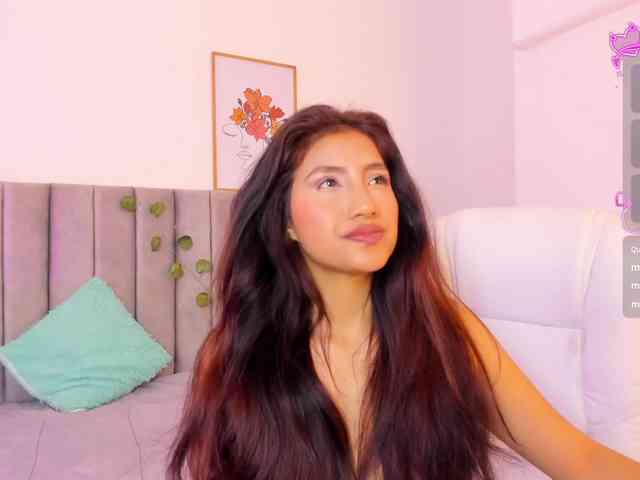 Naomii- webcam